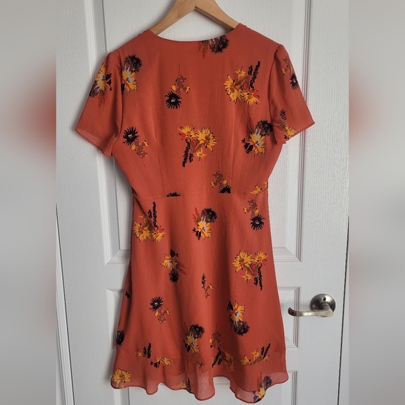 Madewell | Floral Orange Dress - Picture 5 of 6